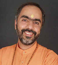 Pujya Swami Swaroopananda